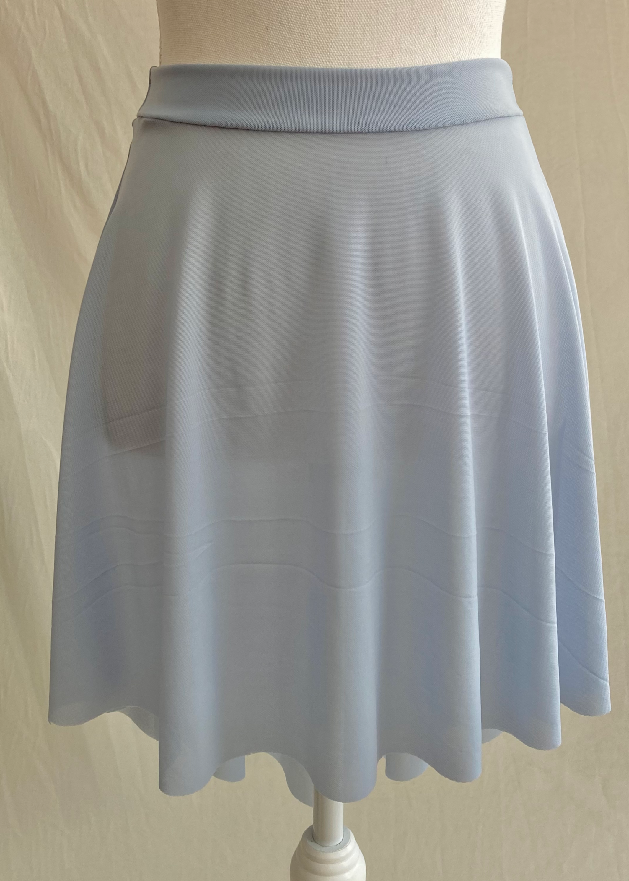 Ava Mesh Skirt - Mesh pull-up ballet skirt pastel blue front